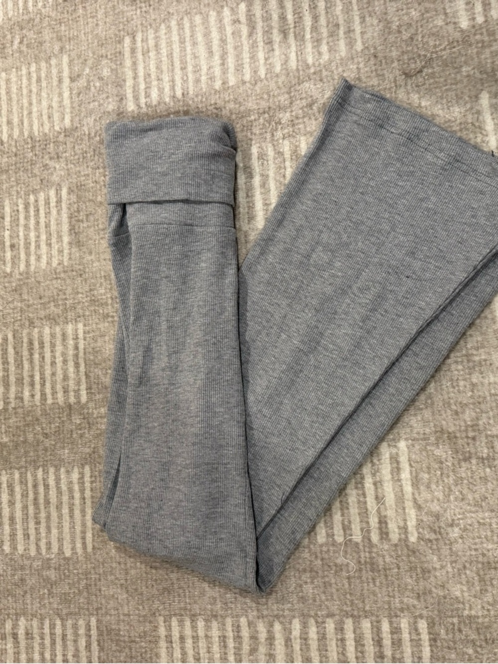 New SKIMS Soft Lounge Foldover Pant in Graphite XXS - petite - Picture 3 of 5